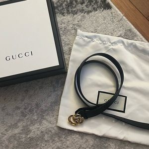 Gucci belt  thin size 80 black double g buckcle